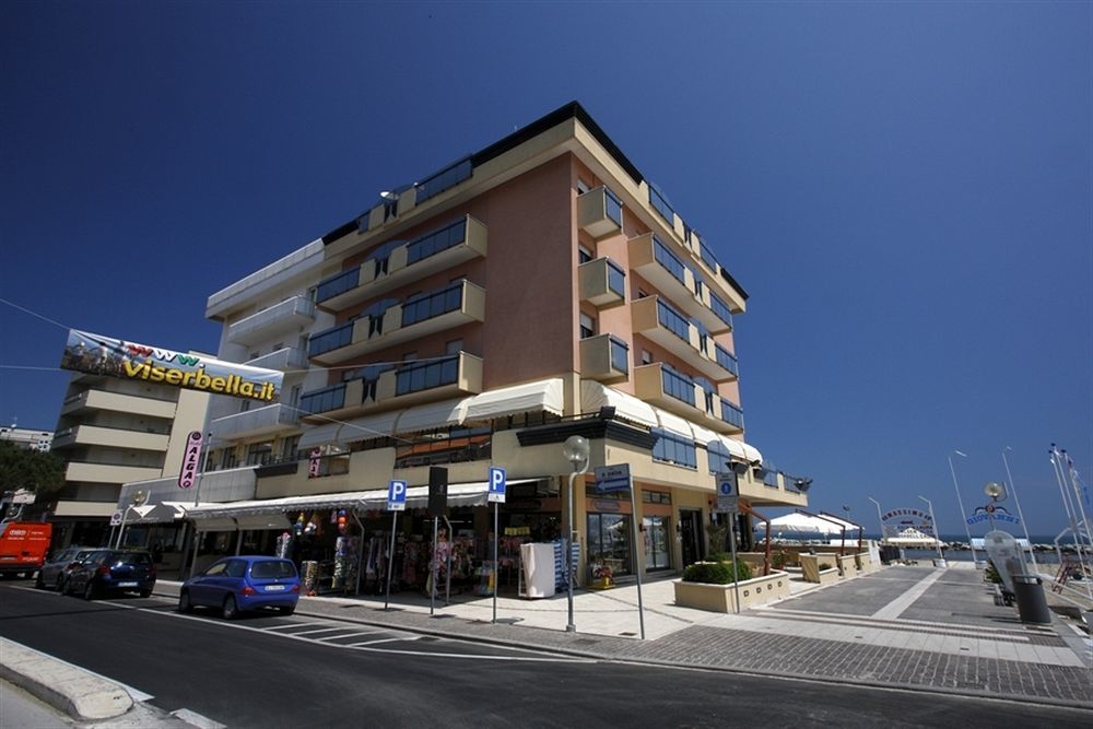 Hotel Baia Rímini