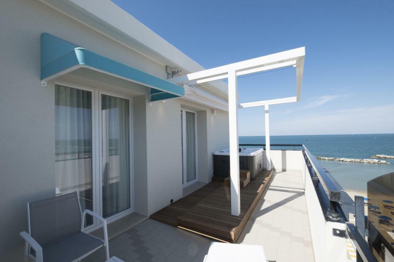 Hotel Baia Rímini